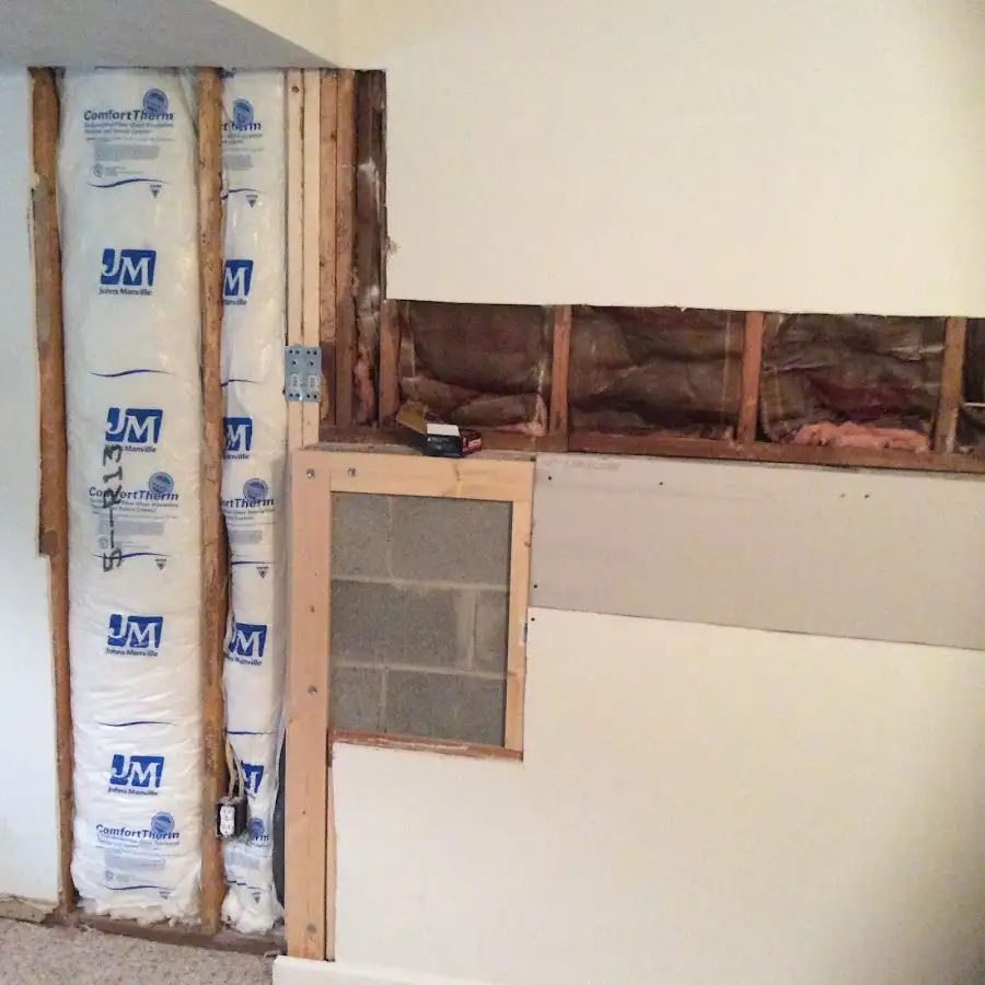 Wall insulation replacement during Structural Drying in Jefferson Hills